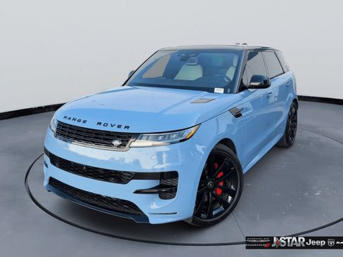 Used 2025 Land Rover Range Rover Sport Dynamic SE AWD/4WD image 1