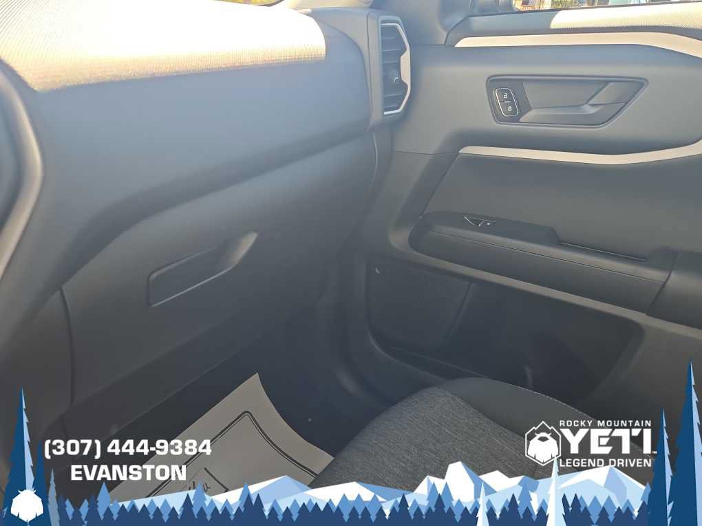 Used 2024 Ford Bronco Sport Big Bend w/ Convenience Package AWD/4WD image 27