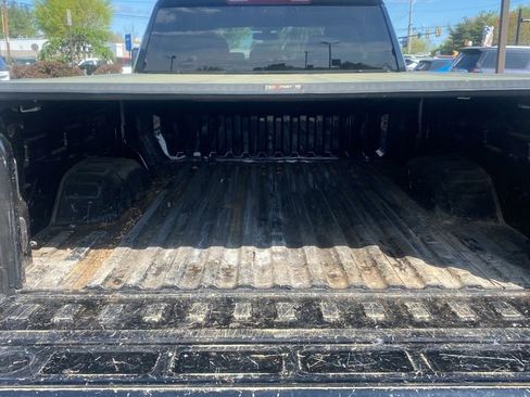 Used 2022 Chevrolet Silverado 2500 LT w/ Convenience Package image 23