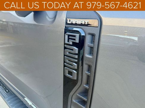 New 2026 Ford F250 Lariat w/ Black Appearance Package image 32