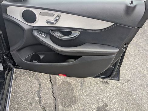 Used 2016 Mercedes-Benz C 300 4MATIC Sedan image 34