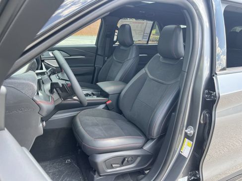 New 2026 Ford Explorer ST w/ Sun And Sound Package AWD/4WD image 15