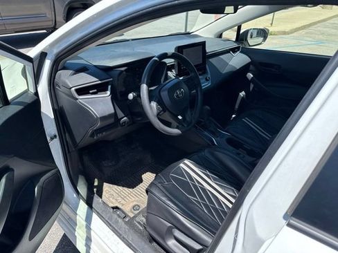 Used 2024 Toyota Corolla LE w/ LE Convenience Package AWD/4WD image 9