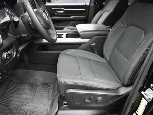 Used 2025 RAM 1500 Big Horn AWD/4WD image 15