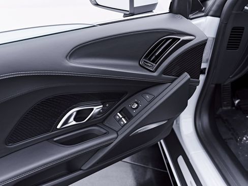 Used 2022 Audi R8 V10 performance w/ Carbon Exterior Package RWD image 51