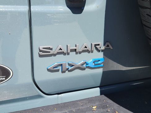 Used 2025 Jeep Wrangler Unlimited Sahara image 10