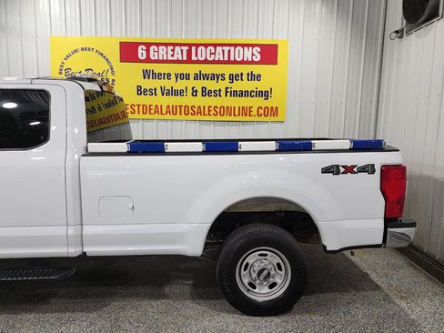 Used 2021 Ford F250 XL w/ Power Equipment Group AWD/4WD image 2
