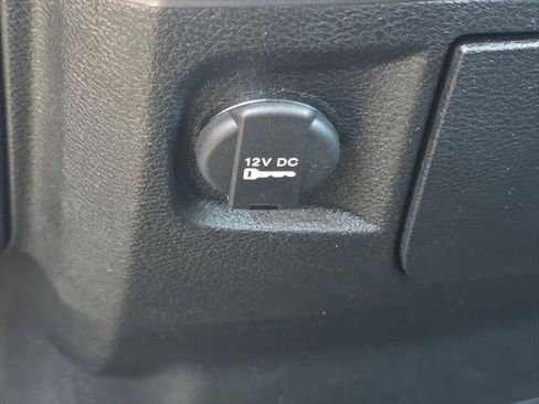 Certified 2024 RAM 1500 Classic SLT RWD image 37