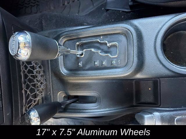 Certified 2017 Jeep Wrangler Unlimited Sport w/ Quick Order Package 24S AWD/4WD image 21