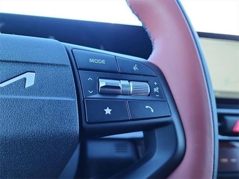 New 2026 Kia Sportage SX image 24