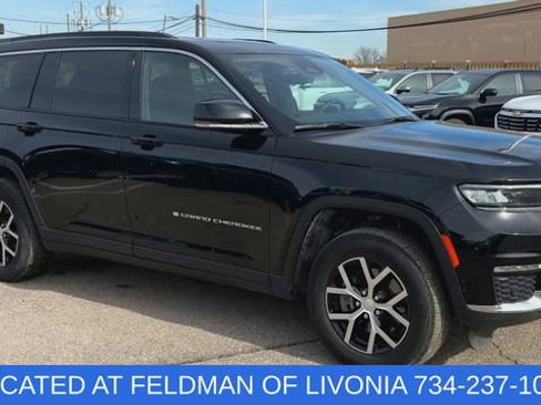 Used 2024 Jeep Grand Cherokee L Limited w/ Luxury Tech Group II image 2