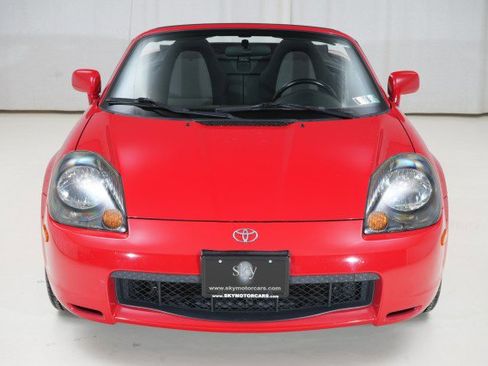 Used 2001 Toyota MR2 image 5