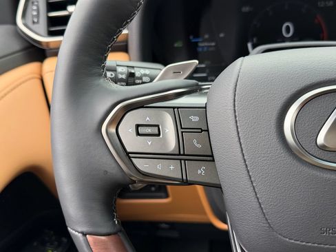 New 2026 Lexus LX 600 4WD w/ Luxury Package image 19