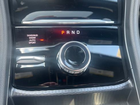 New 2025 Jeep Grand Cherokee Limited w/ Luxury Tech Group II image 6