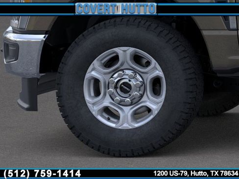 New 2026 Ford F250 XLT w/ FX4 Off-Road Package image 19