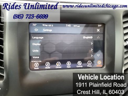 Used 2019 Jeep Cherokee Latitude Plus w/ Comfort/Convenience Group FWD image 30