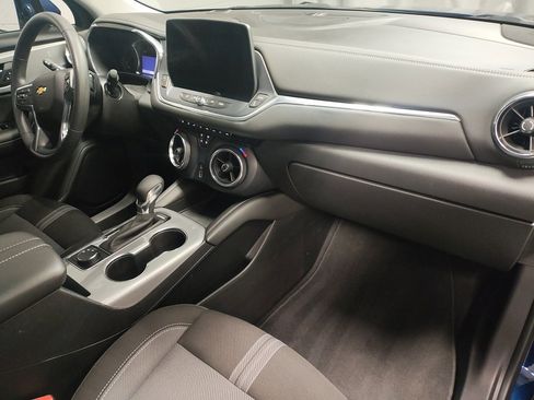 Used 2023 Chevrolet Blazer LT image 8