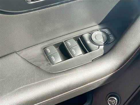 Used 2024 Chevrolet Blazer RS w/ Enhanced Convenience Package image 18