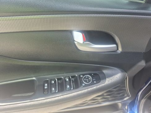 Used 2020 Hyundai Santa Fe SEL w/ Convenience Package FWD image 12