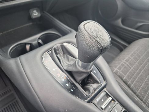 Certified 2024 Honda HR-V LX image 15
