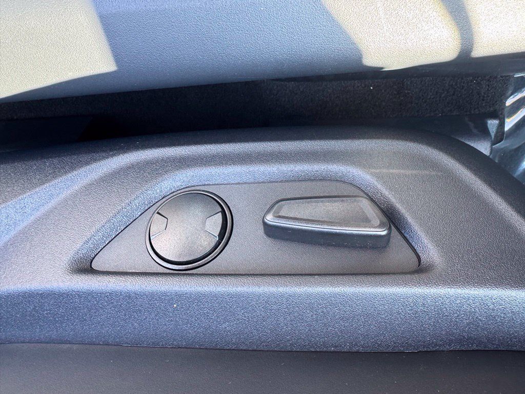 Used 2024 Ford Mustang GT Premium RWD image 26