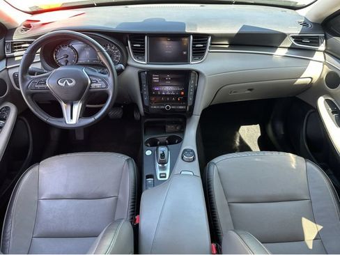 Used 2023 INFINITI QX50 Luxe FWD image 18