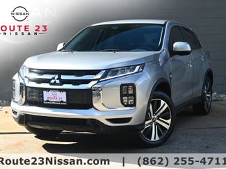 Used 2023 Mitsubishi Outlander Sport ES image 1