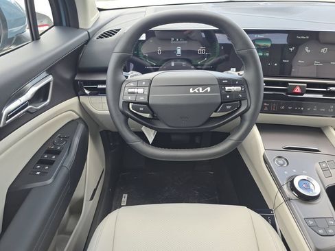 New 2026 Kia Sportage EX AWD/4WD image 14