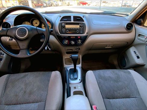 Used 2002 Toyota RAV4 4WD image 14