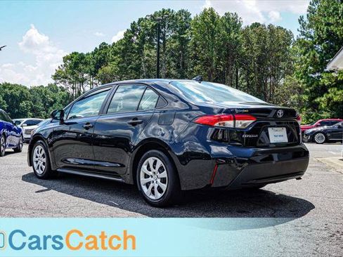 Used 2021 Toyota Corolla LE FWD image 13
