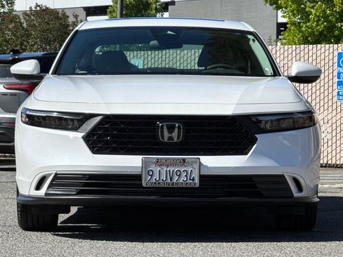 Used 2023 Honda Accord EX image 6