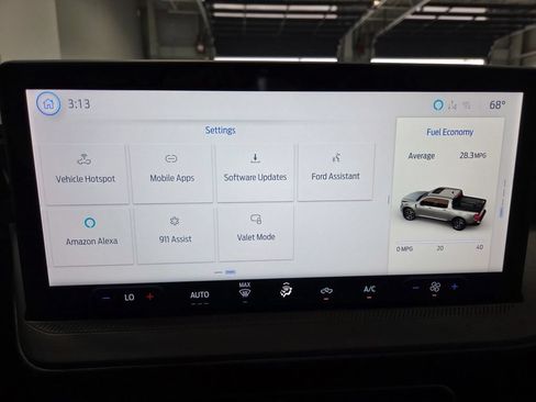 Used 2025 Ford Maverick XLT w/ Black Appearance Package AWD/4WD image 41