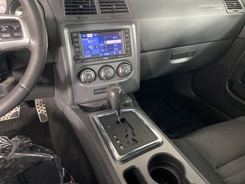 Used 2014 Dodge Challenger R/T w/ Blacktop Package RWD image 26