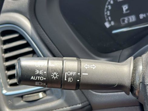 Used 2021 Honda HR-V EX image 31