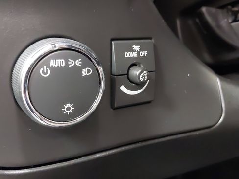 Used 2020 Chevrolet Express 2500 w/ Driver Convenience Package image 23