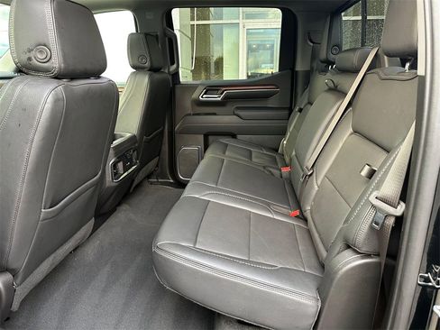 Used 2024 GMC Sierra 1500 Denali w/ Denali Reserve Package image 16