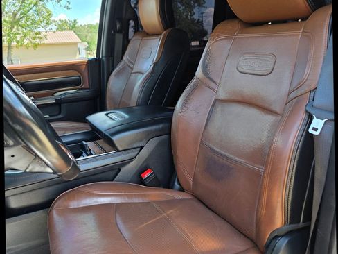 Used 2021 RAM 3500 Limited image 12