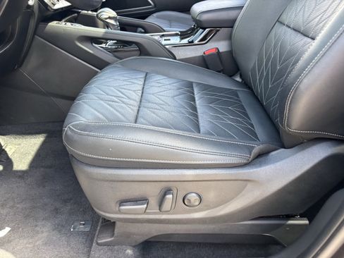 Certified 2025 Kia Telluride EX X-Line AWD/4WD image 19