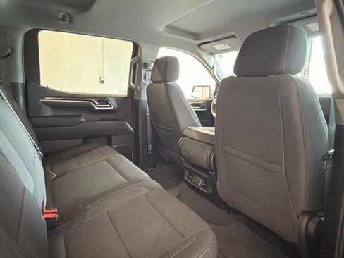 Used 2025 Chevrolet Silverado 1500 LT image 27