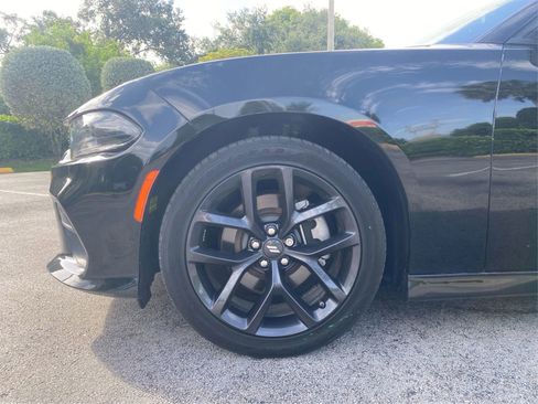 Used 2023 Dodge Charger R/T w/ Plus Group RWD image 17