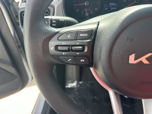 Used 2023 Kia Rio S FWD image 10