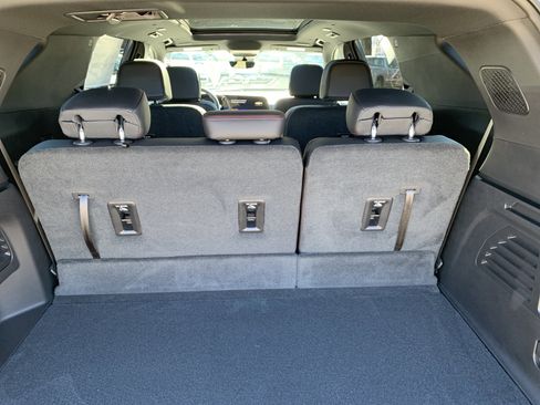 New 2026 Chevrolet Traverse Z71 w/ Driver Confidence Package image 26