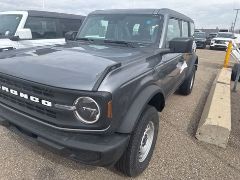 New 2026 Ford Bronco 4-Door AWD/4WD image 24