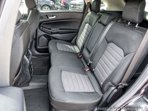 Used 2023 Ford Edge SE w/ Black Appearance Package AWD/4WD image 11