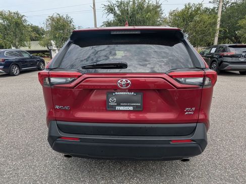 Used 2025 Toyota RAV4 XLE AWD/4WD image 5