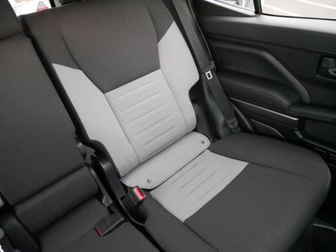 Certified 2025 Toyota 4Runner TRD Off-Road image 14