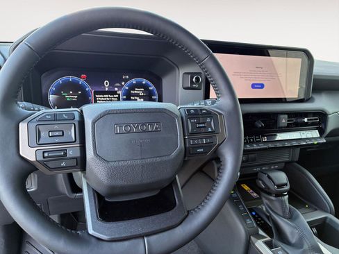 Used 2026 Toyota Land Cruiser AWD/4WD image 9