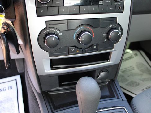 Used 2009 Dodge Charger SXT image 22