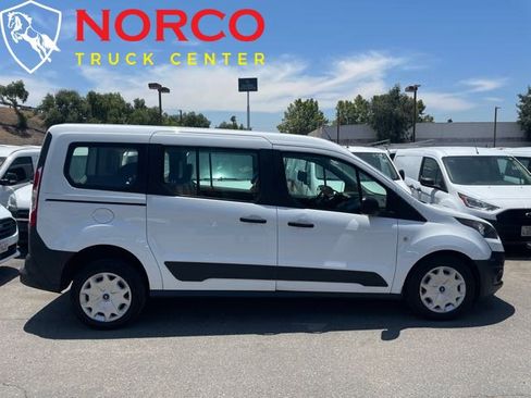 Used 2018 Ford Transit Connect XL image 1