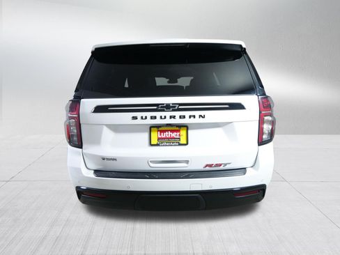 Used 2024 Chevrolet Suburban RST w/ Luxury Package AWD/4WD image 6